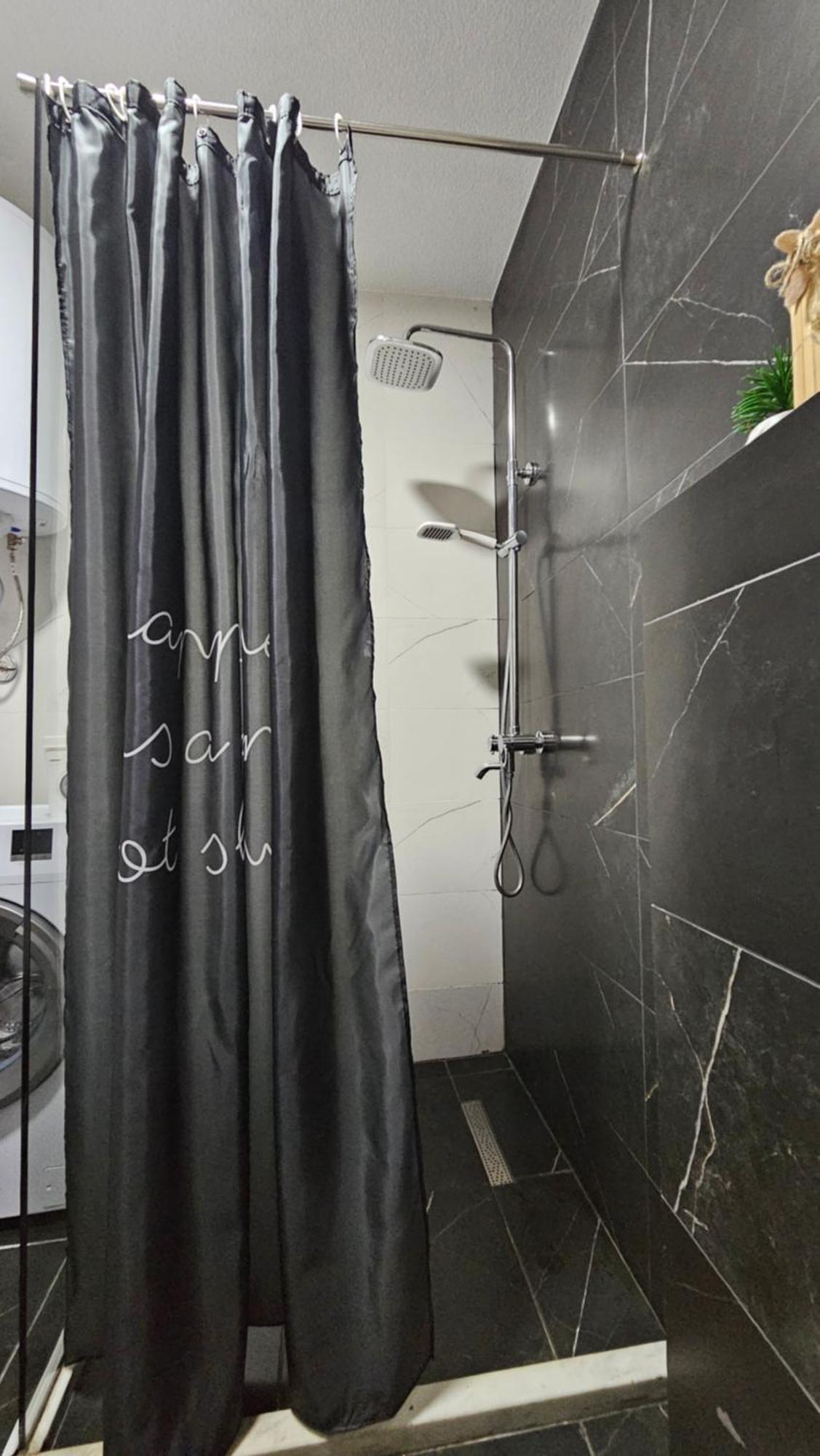 Value Living Apartment Ferizaj Bagian luar foto