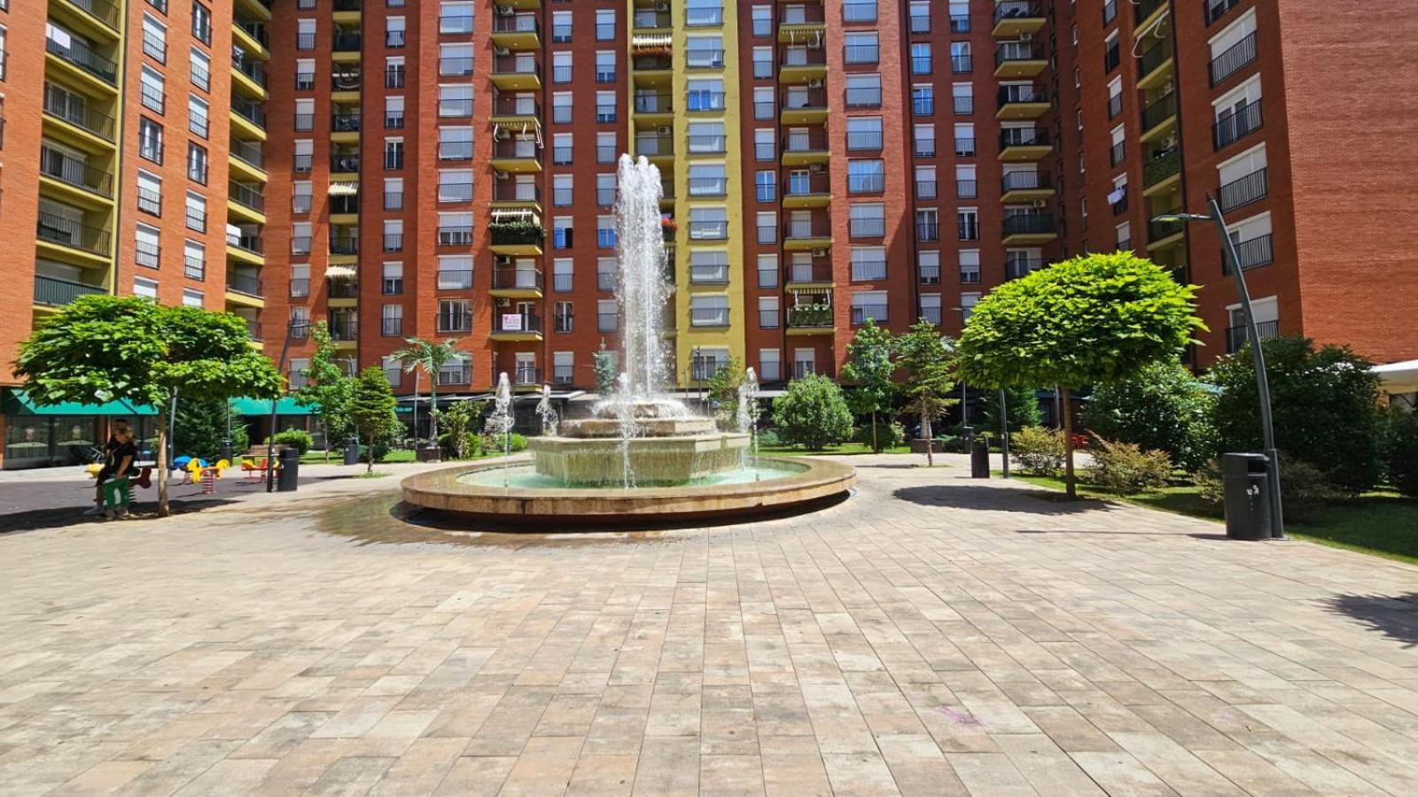 Value Living Apartment Ferizaj Bagian luar foto